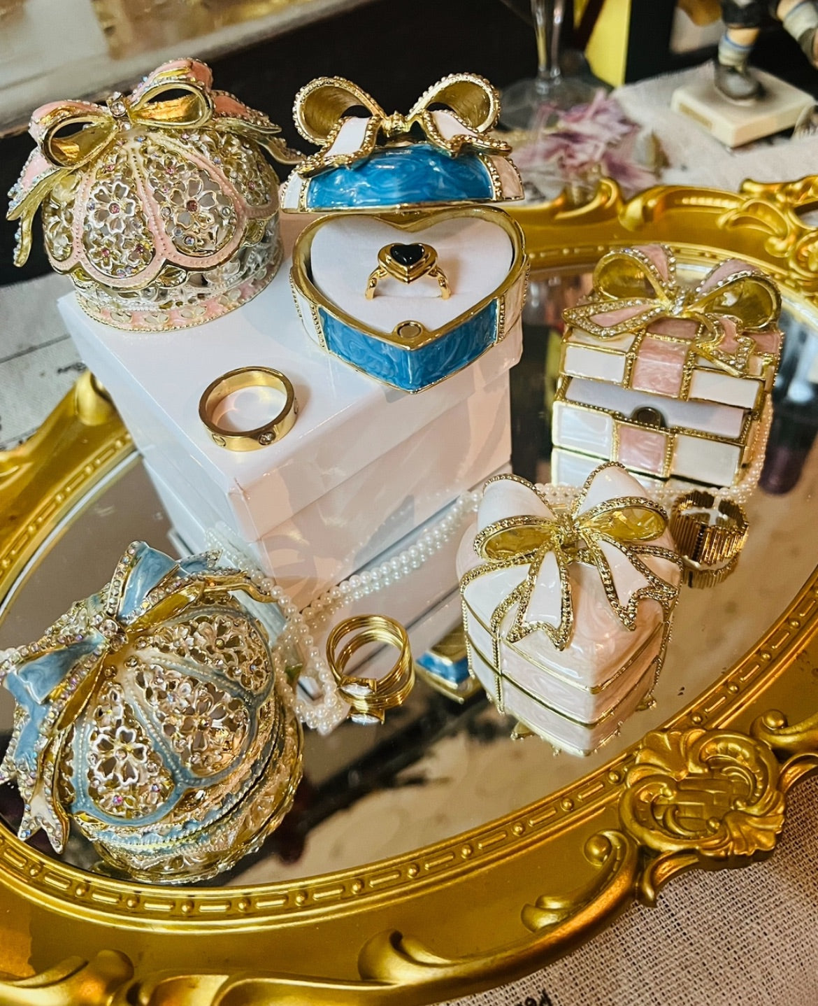 Caja de joyería magnética de diamantes esmaltados de la serie Treasure Box de Su Alteza Real