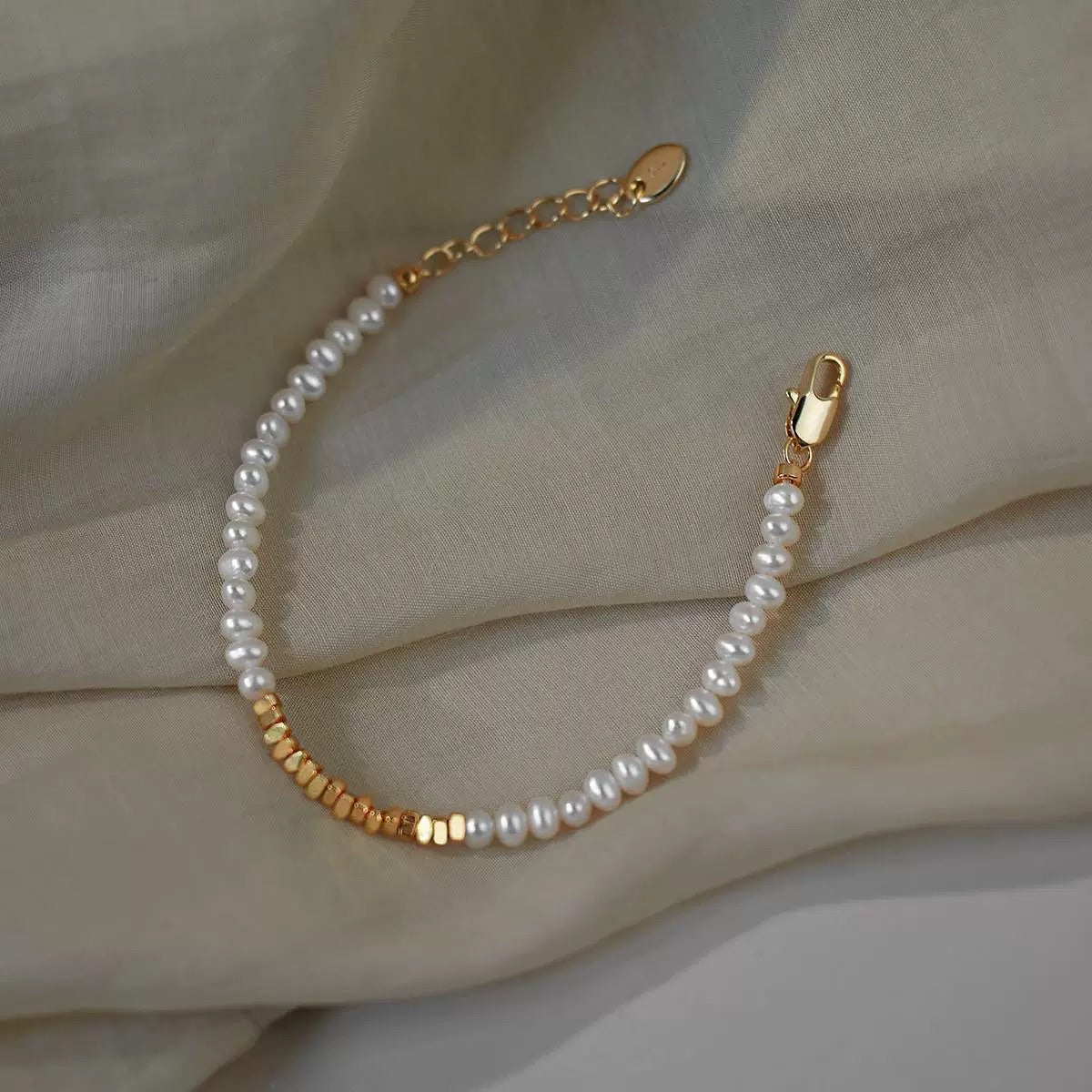 Serie de trenzado de perlas de agua dulce clásicas francesas Princesa María