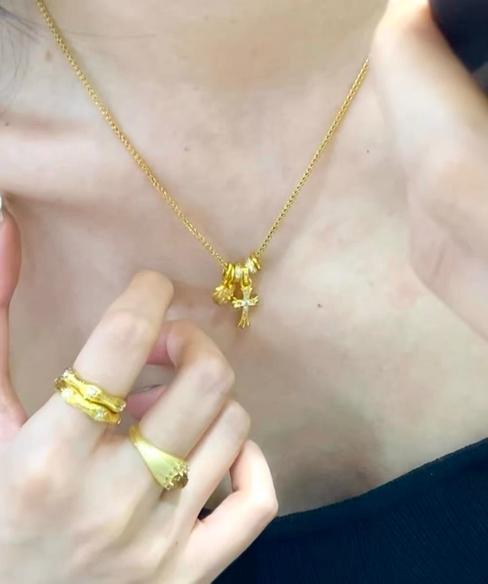 Collar de latón en oro auténtico de 18 quilates con la mitología y leyenda del Amor Santo de la serie Tarot, Estrella y Luna