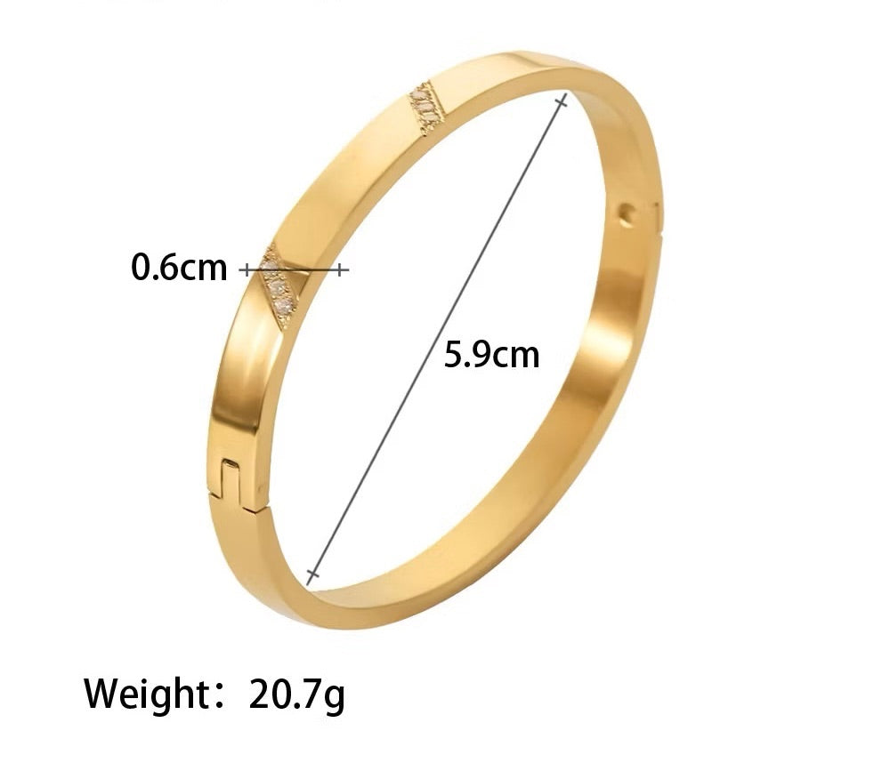 Pulsera retro francesa de acero inoxidable 316L resistente al agua y a la decoloración.