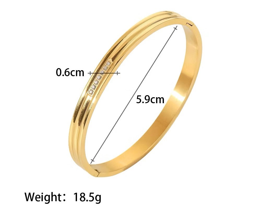 Pulsera retro francesa de acero inoxidable 316L resistente al agua y a la decoloración.