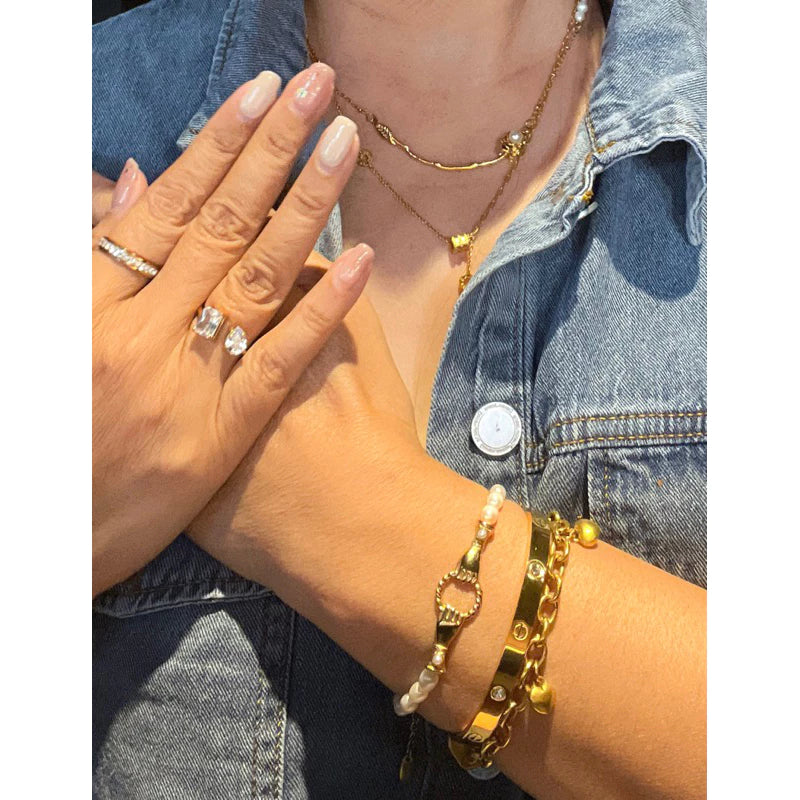 珍珠小姐 | 法式 小眾設計鈦鋼鍍18K金女款項鍊 簡約 珍珠 玫瑰花朵 輕奢 優雅鎖骨鏈