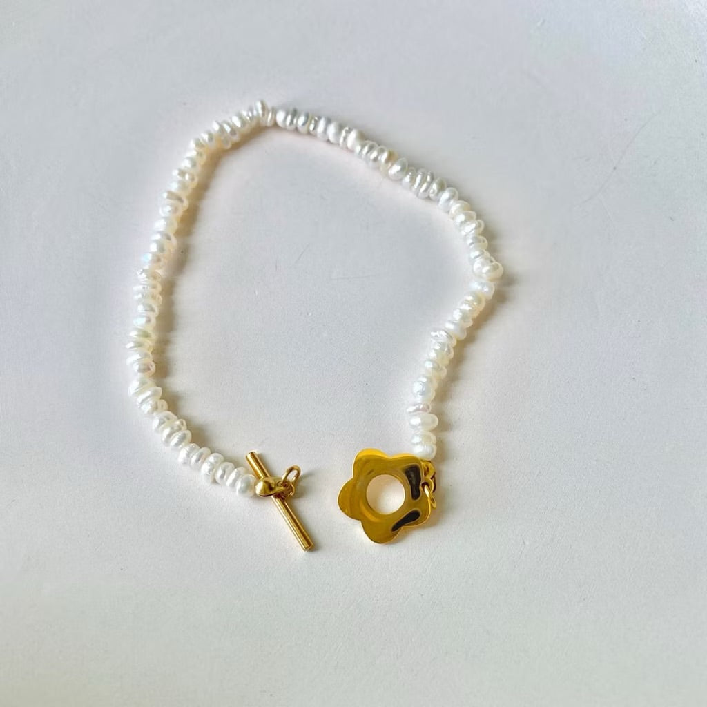 珍珠小姐|甜美小花造型 OT扣 淡水珍珠 手鍊
