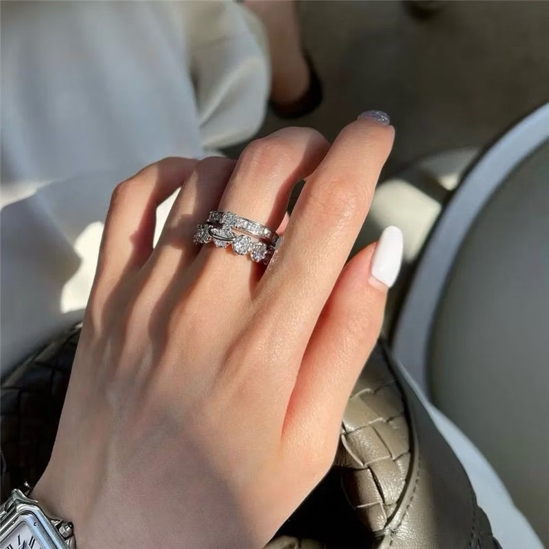 Serie Light Years | Anillo ajustable de extremo abierto Coronación Radiante