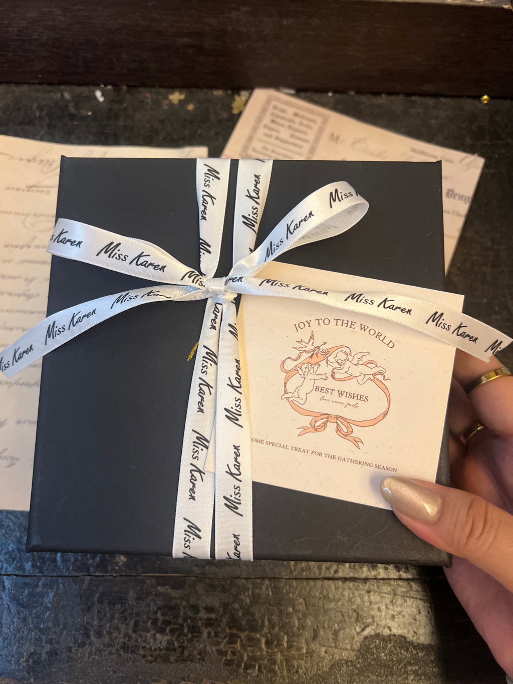 法式復古天使物語｜聖光祈願香氛禮盒
Angel Ritual Gift Set – Sacred Light Edition