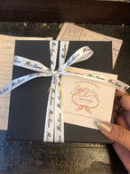 法式復古天使物語｜聖光祈願香氛禮盒
Angel Ritual Gift Set – Sacred Light Edition