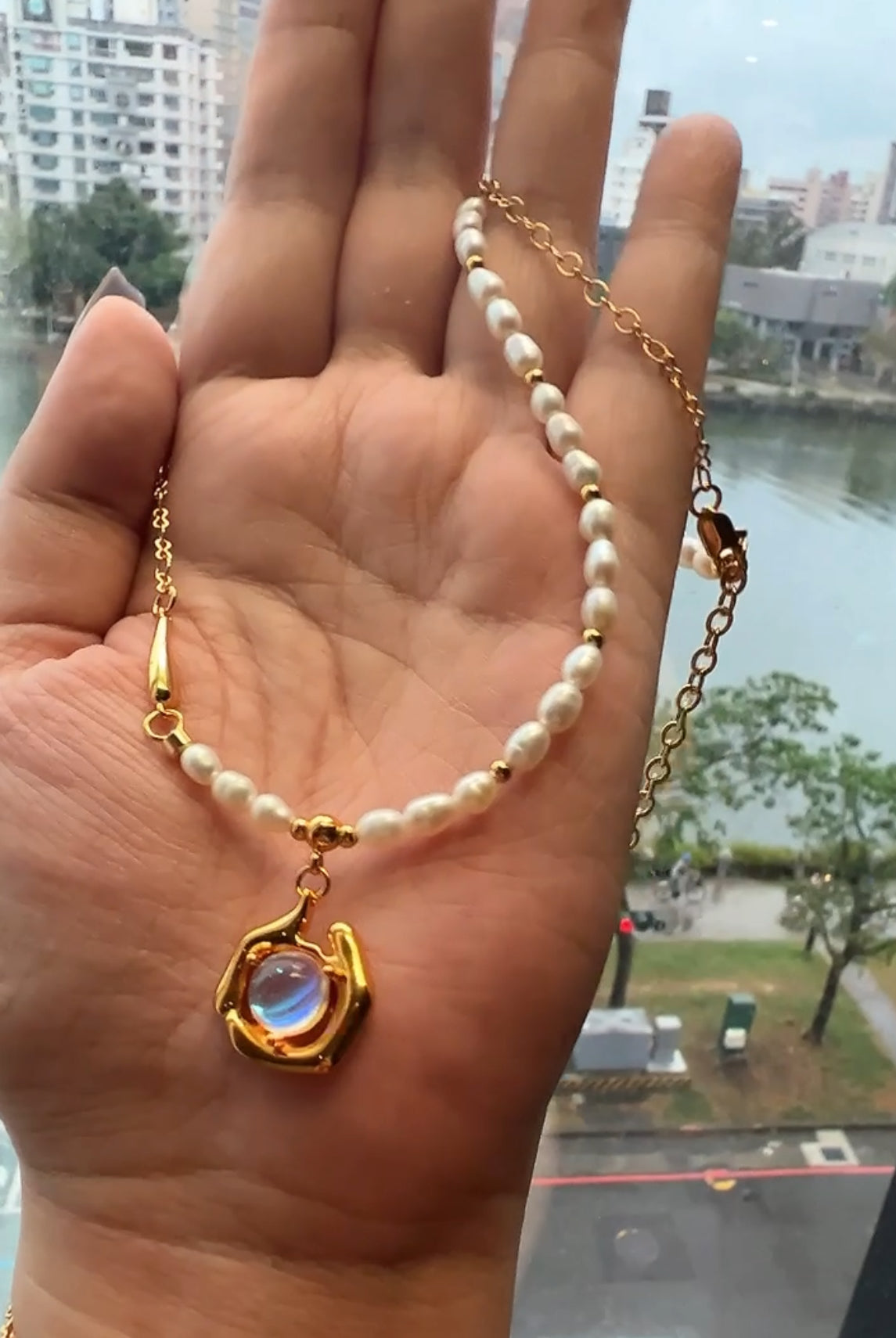 法式復古歐泊珍珠項鍊｜
光年系列｜月光祕語
Opaline Whisper 歐泊 × 淡水珍珠