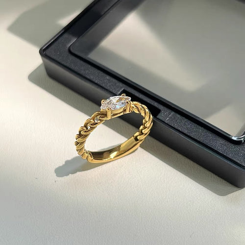 Golden Sign｜馬眼鋯石戒指 細版