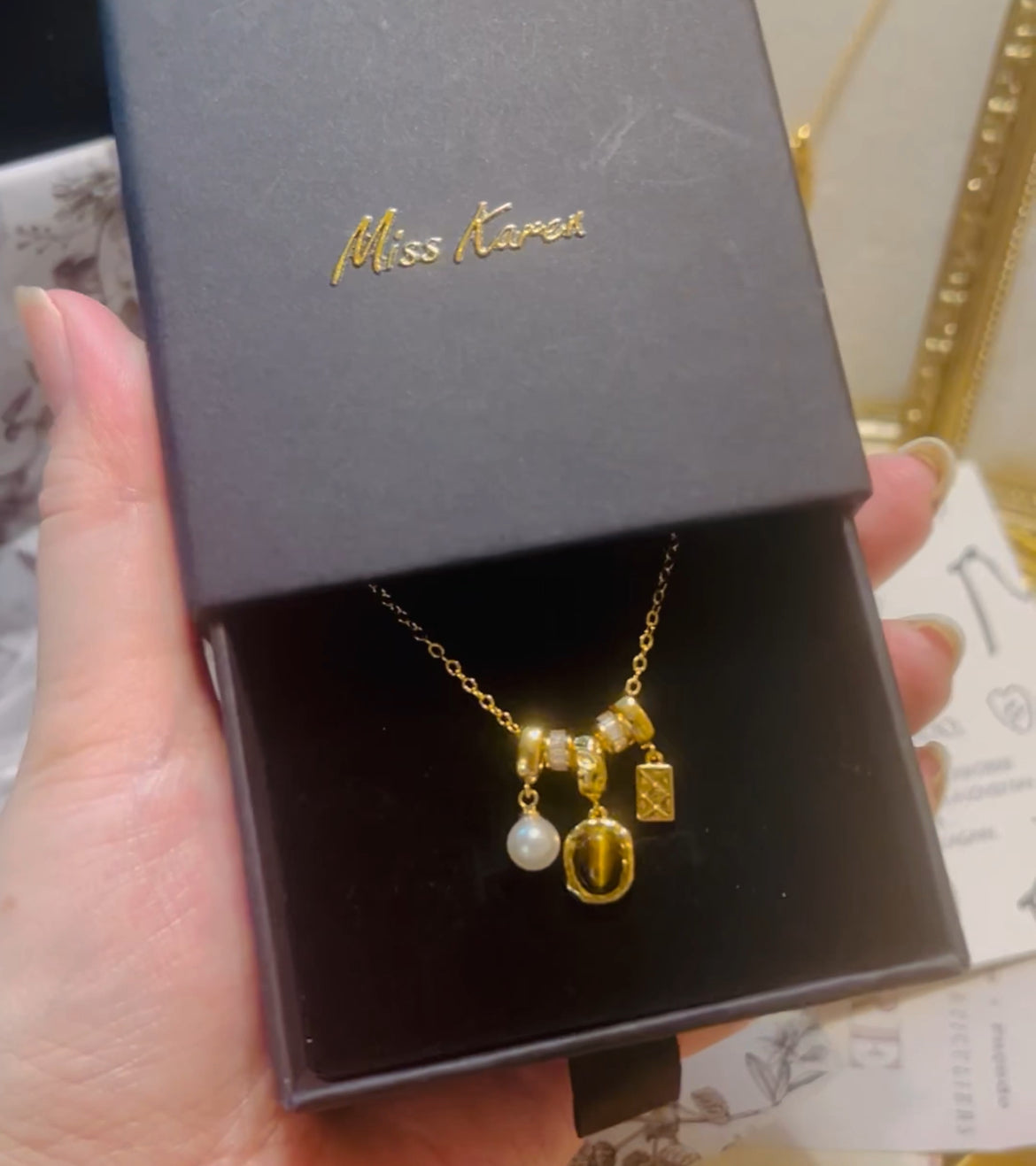 光年系列｜秋日琥光．Lumière d’Automne〉