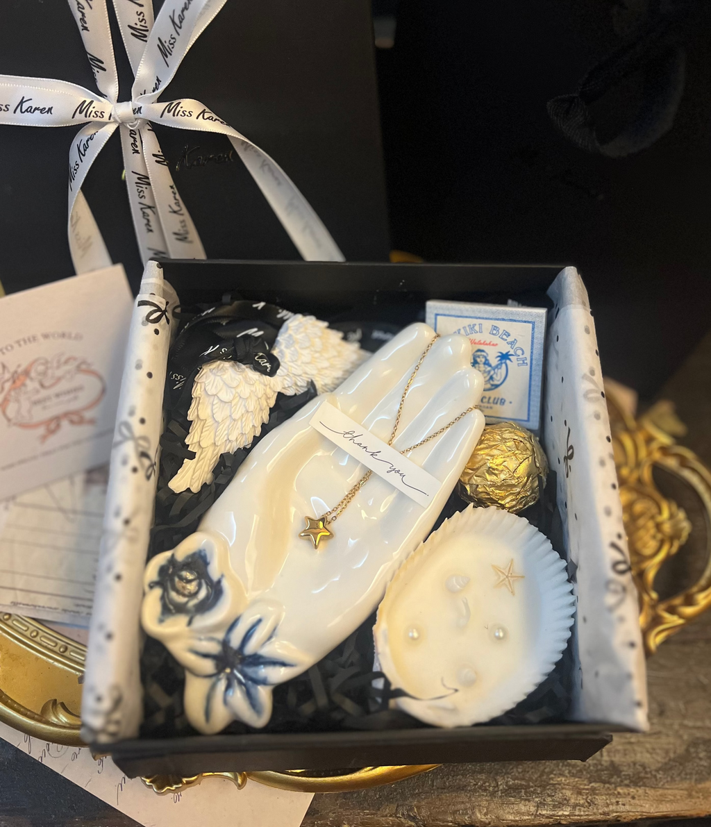 法式復古天使物語｜聖光祈願香氛禮盒
Angel Ritual Gift Set – Sacred Light Edition