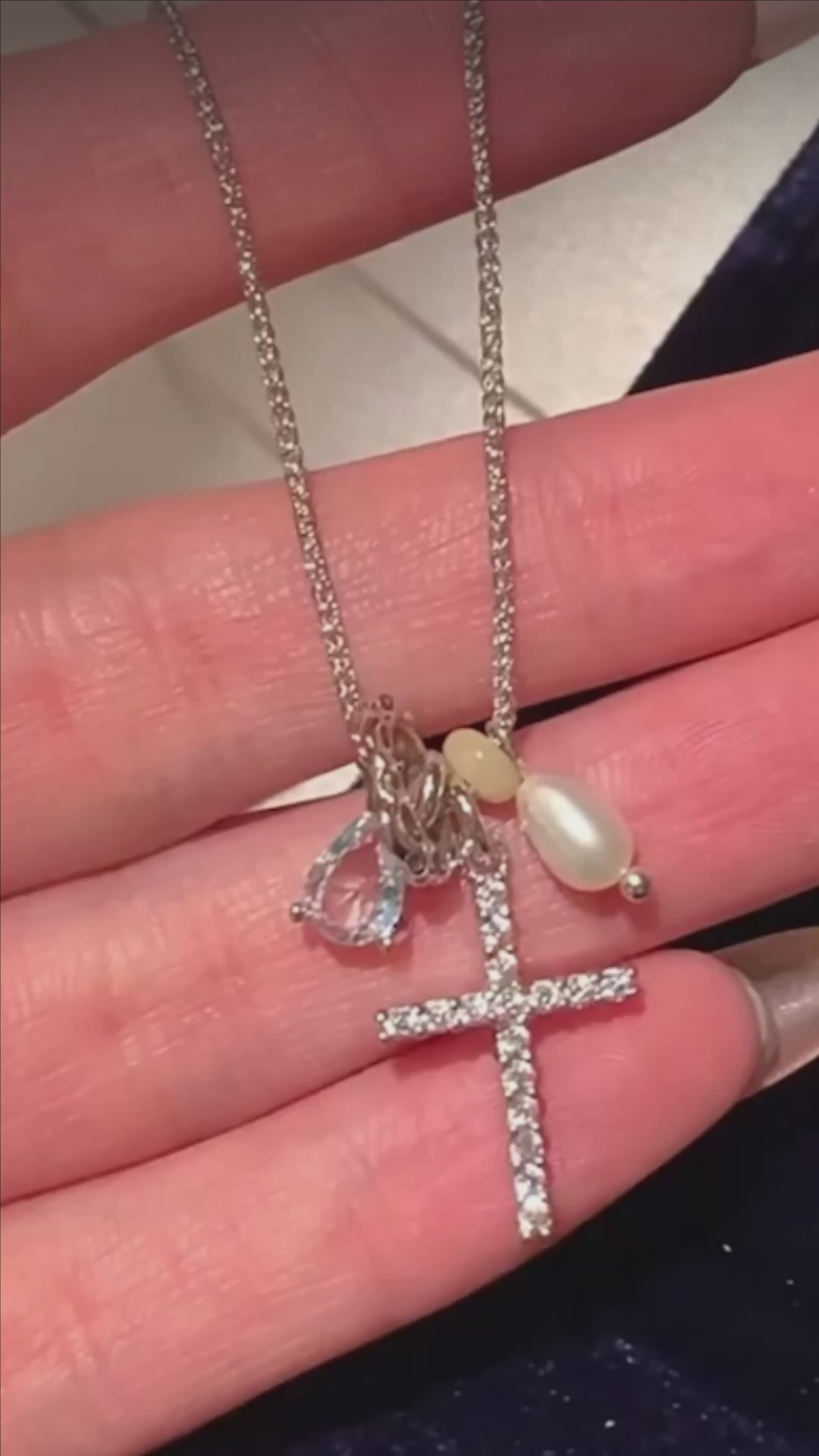 珍珠小姐｜星露十字項鍊Stellar Dew Cross Necklace